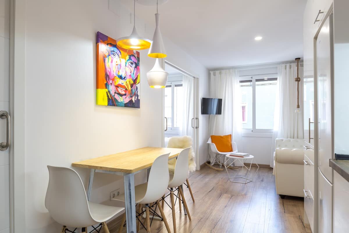 Besòs Beach Gem · Playa y diseño